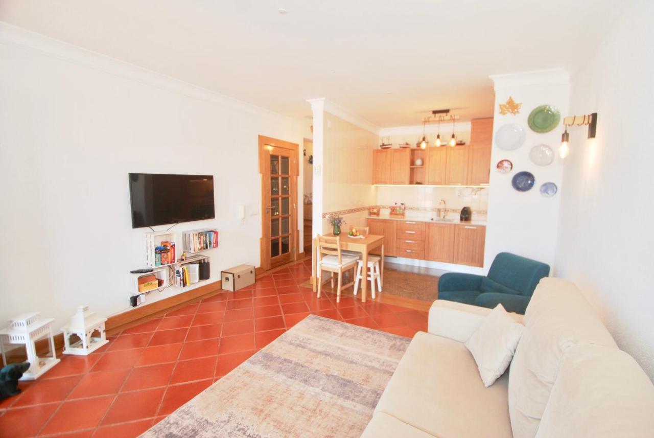 Oceanic Apartment Sao Martinho do Porto Luaran gambar